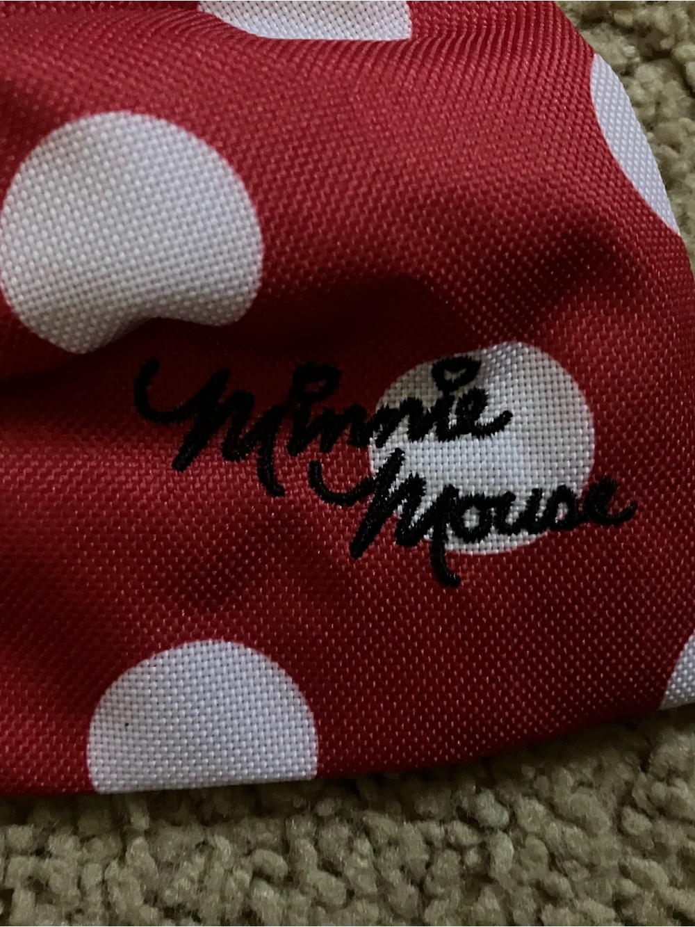 Disney Minnie Mouse red with white polka dot bow crossbody bag - Picture 3 of 4